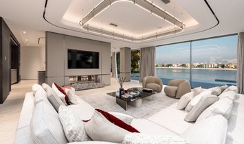 Villa in Dubai, Dubai, United Arab Emirates 1