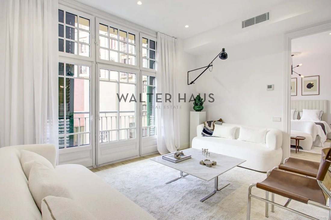 Apartment in Eixample, Barcelona, Spain 1 - 17015315