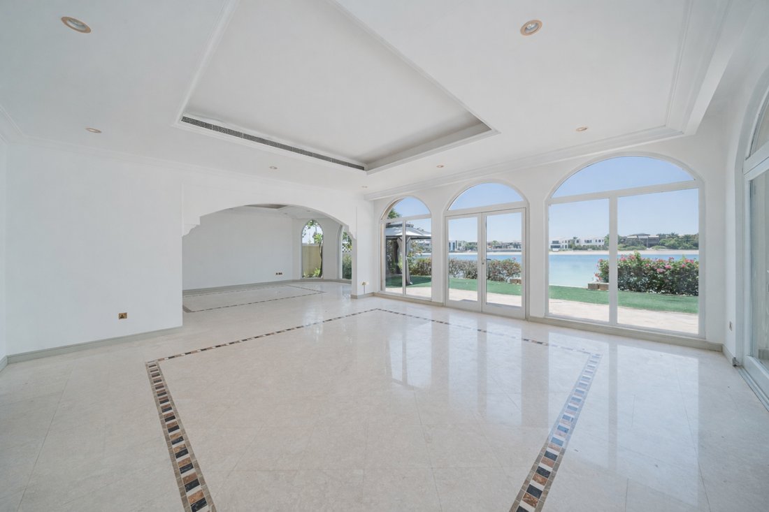 Villa in Palm Jumeirah, Dubai, United Arab Emirates 3 - 17020113