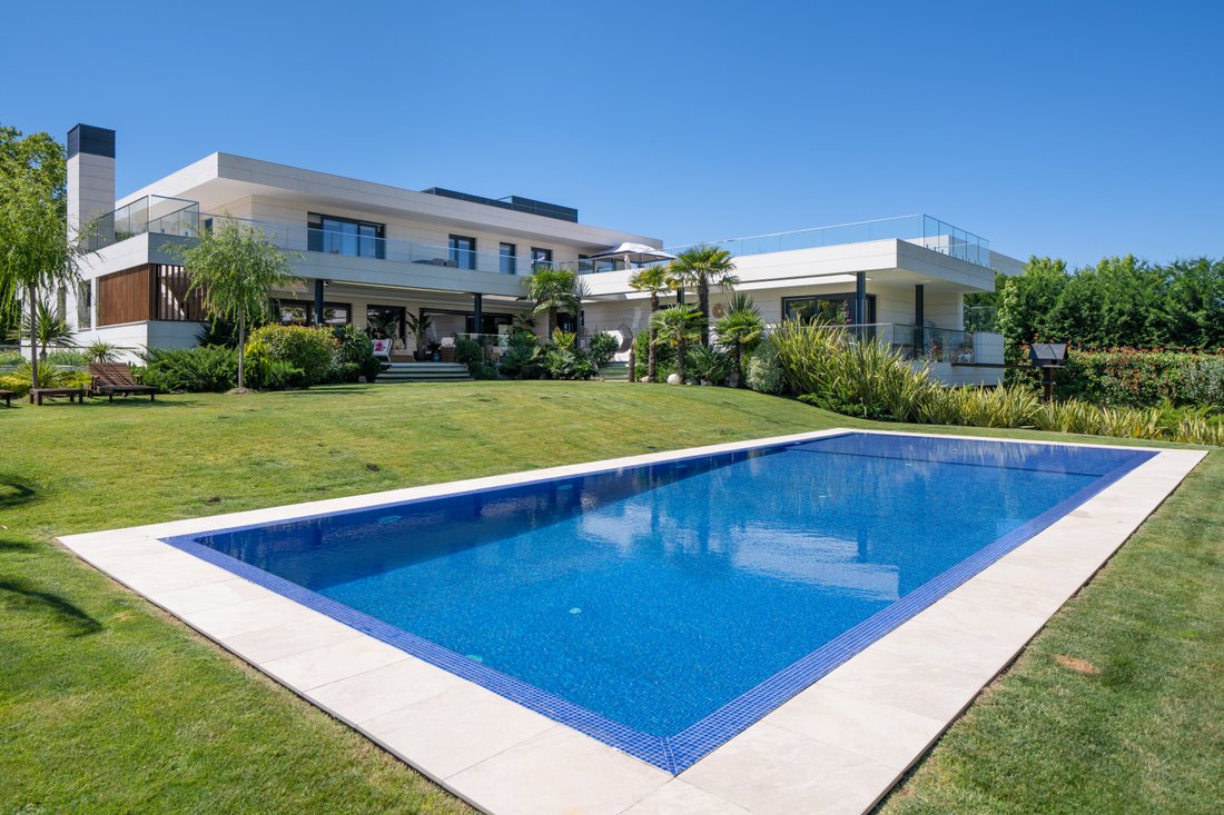 Villa in Pozuelo de Alarcon, Comunidad de Madrid, Spain 4 - 17020597