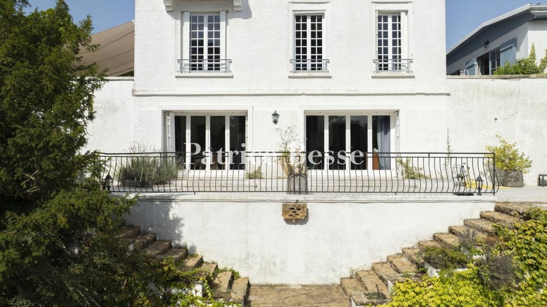 House in Pontcharra-sur-Turdine, Vindry-sur-Turdine, France 3 - 17019761