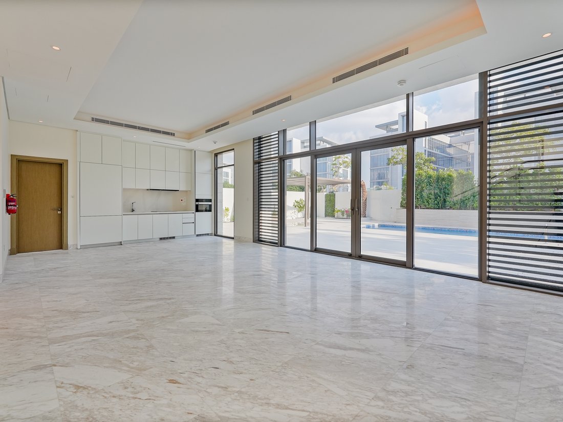 Villa in MBR City / Mohammed Bin Rashid City, Dubai, United Arab Emirates 2 - 17020202