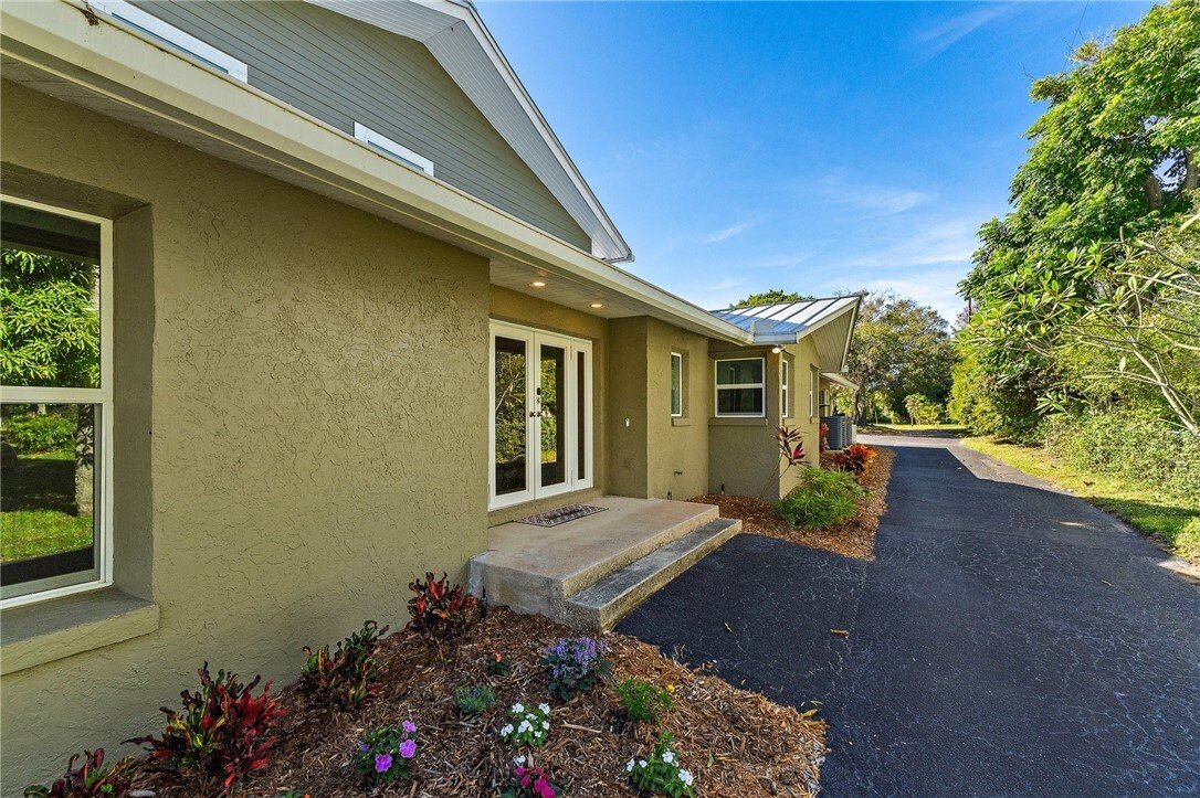 Land in Fort Pierce, Florida, United States 5 - 17019705