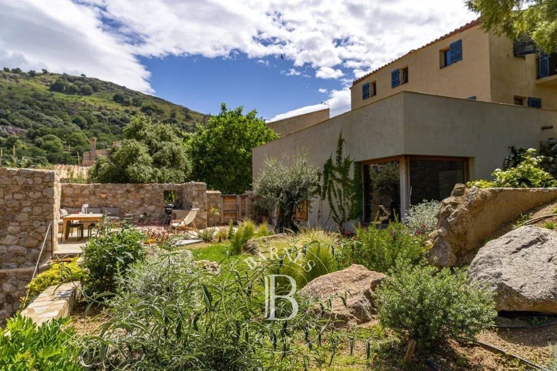 Villa in Pigna, Corsica, France 1 - 15729119