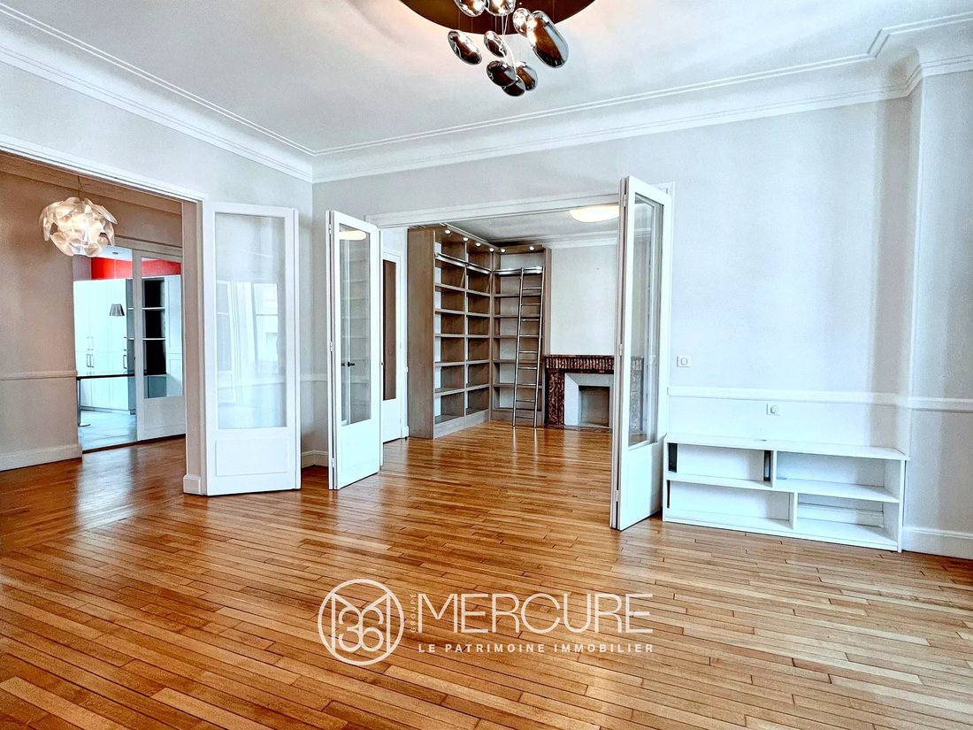 Appartamento a Ballainvilliers, Clermont-Ferrand, Francia 4 - 16087943