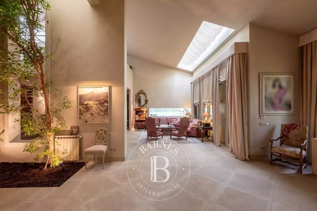 Villa in Centro, Donostia-San Sebastian, Spain 5 - 17020769