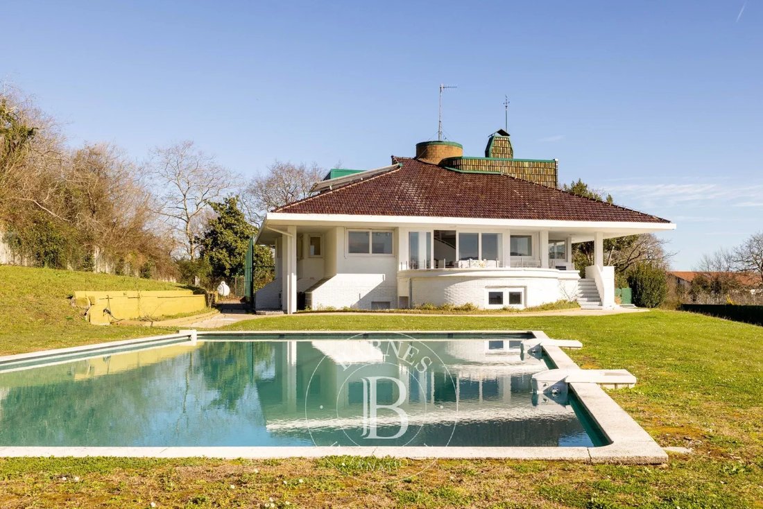 Villa in Hondarribia, Basque Country, Spain 1 - 17020818