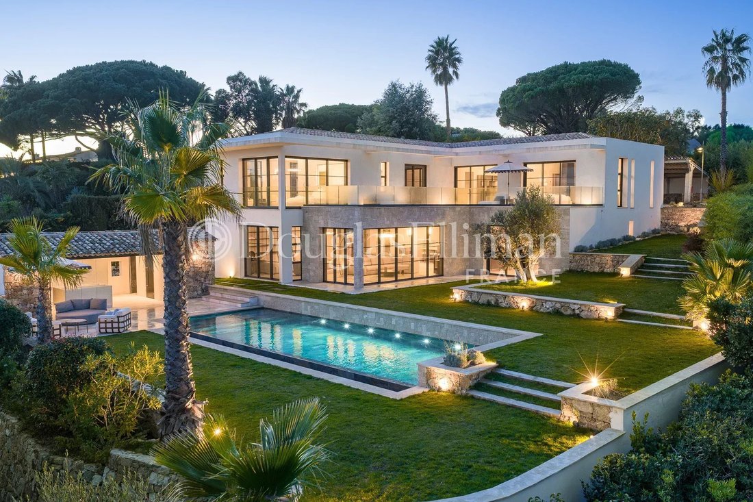 Villa in La Maure-Super Cannes, Vallauris, France 1 - 16814680