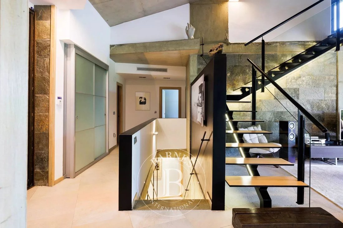 Townhouse in Ipar-Ekialdea, Donostia-San Sebastian, Spain 3 - 17020758