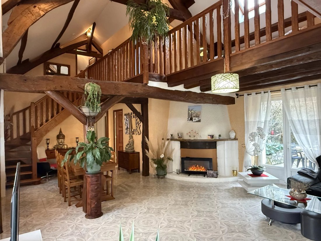 House in Villeneuve-la-Guyard, Bourgogne – Franche-Comté, France 2 - 17020671