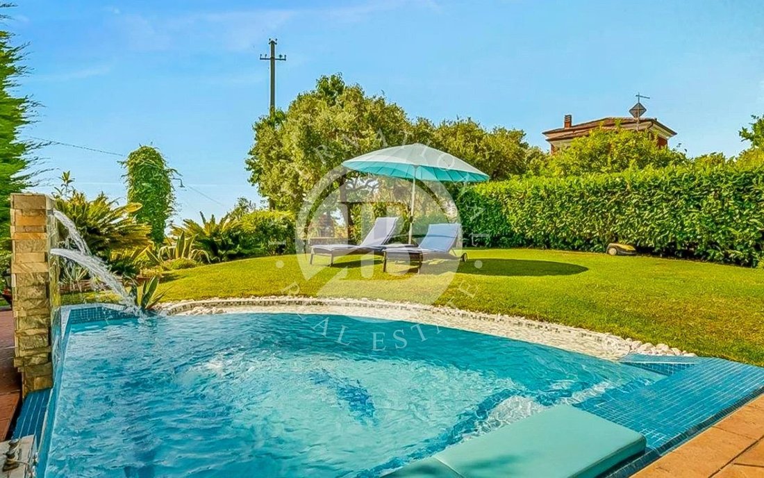Villa in Historic Center, La Spezia, Italy 2 - 17020445