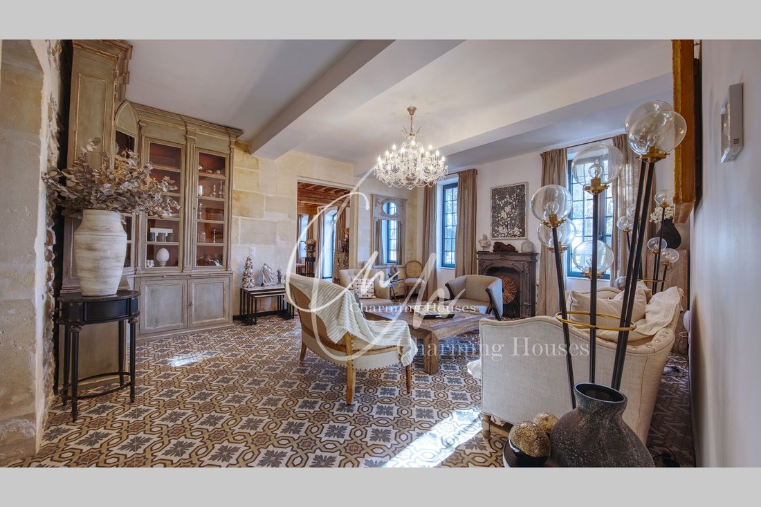 Villa in Arles, Provence-Alpes-Côte d'Azur, France 3 - 17020576