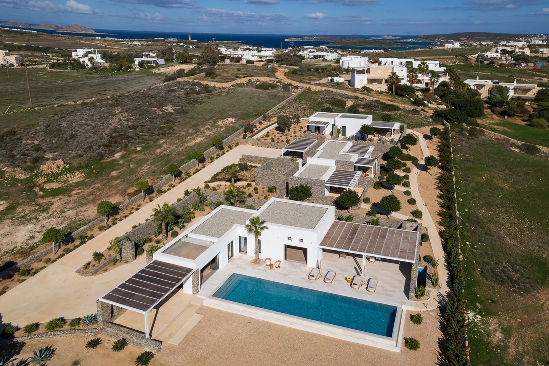 Villa in Paros, Aegean, Greece 3 - 15900436