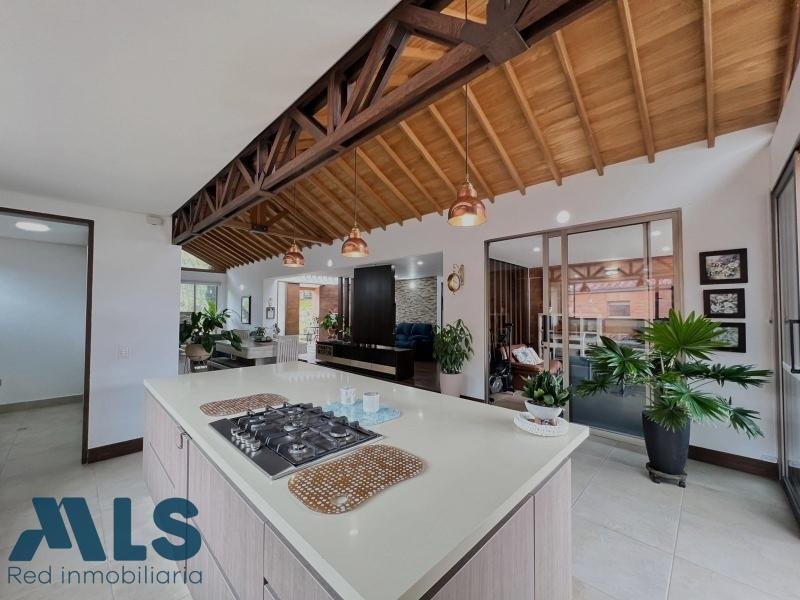 House in Retiro, Antioquia, Colombia 5 - 17020219