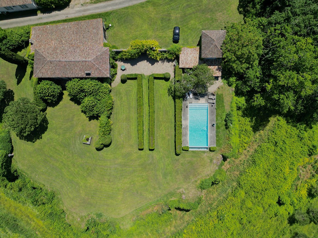 Villa in Gensac, Nouvelle-Aquitaine, France 2 - 17020376