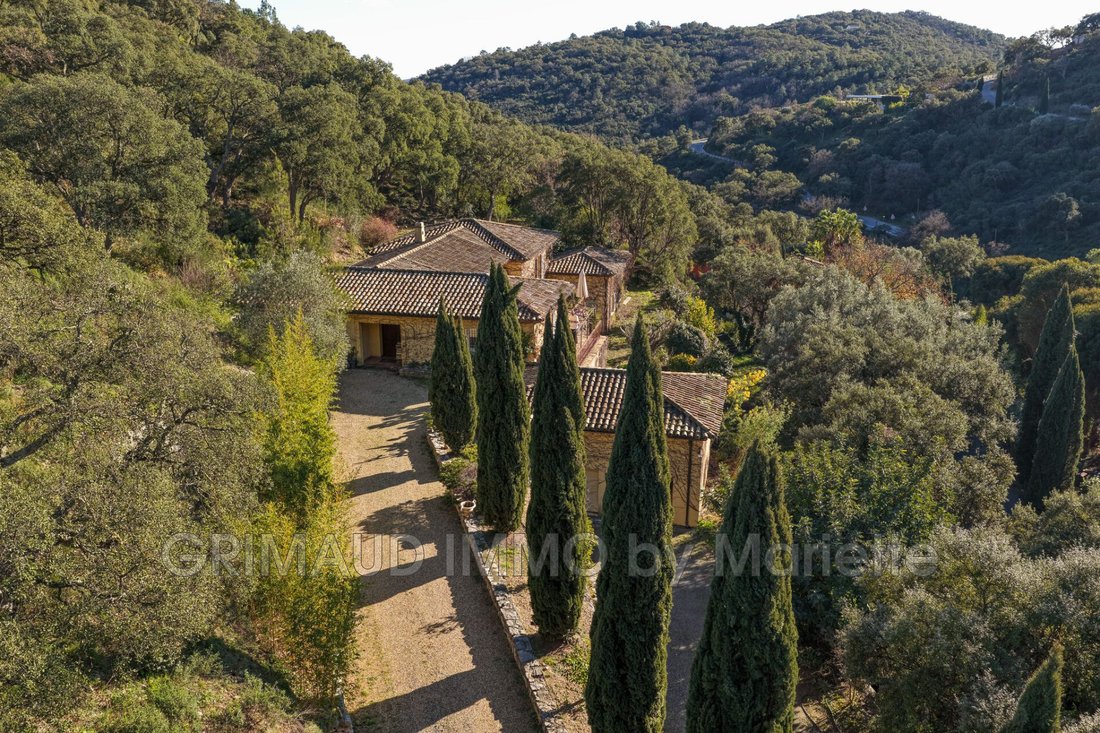 Villa in Grimaud, Provence-Alpes-Côte d'Azur, France 3 - 16903143