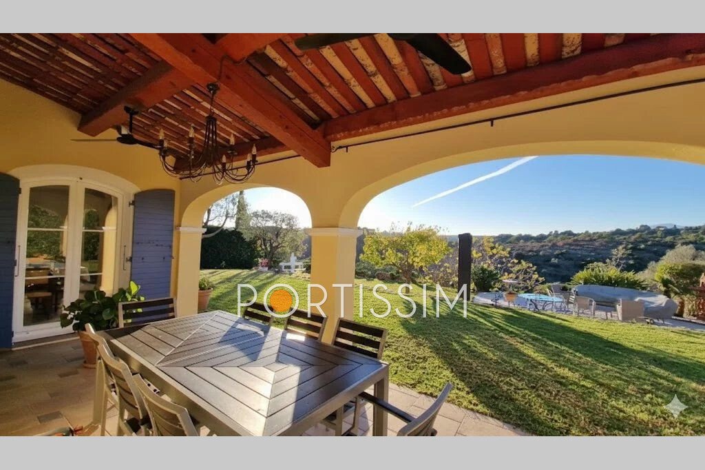 Villa in Village, Villeneuve-Loubet, France 4 - 17020559