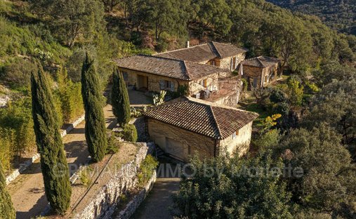 Villa in Grimaud, Provence-Alpes-Côte d'Azur, France 1