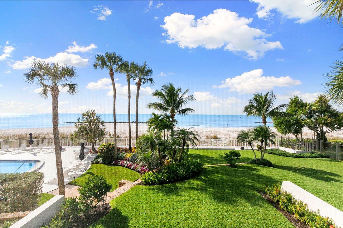 Condo in Naples, Florida, United States 2 - 17019518