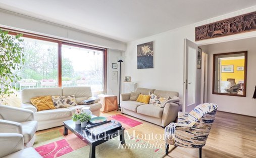 Apartment in Forêt, Saint-Germain-en-Laye, France 1