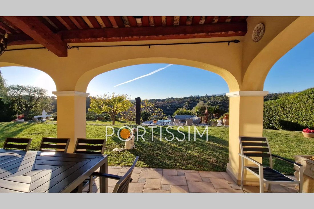 Villa in Village, Villeneuve-Loubet, France 3 - 17020559