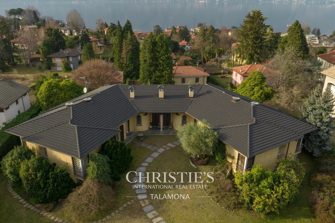 Villa in Porto Valtravaglia, Lombardy, Italy 5 - 16002666