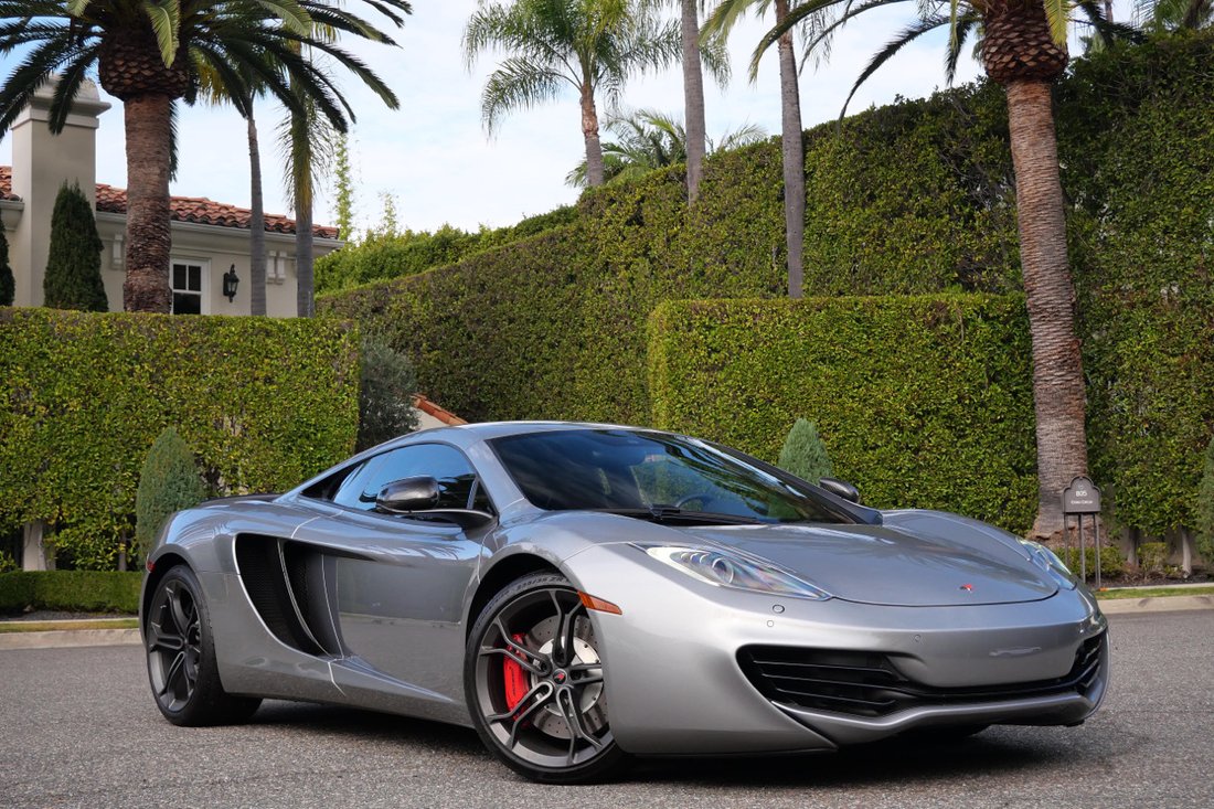 Coupe in Los Angeles, California, United States 4 - 17020999