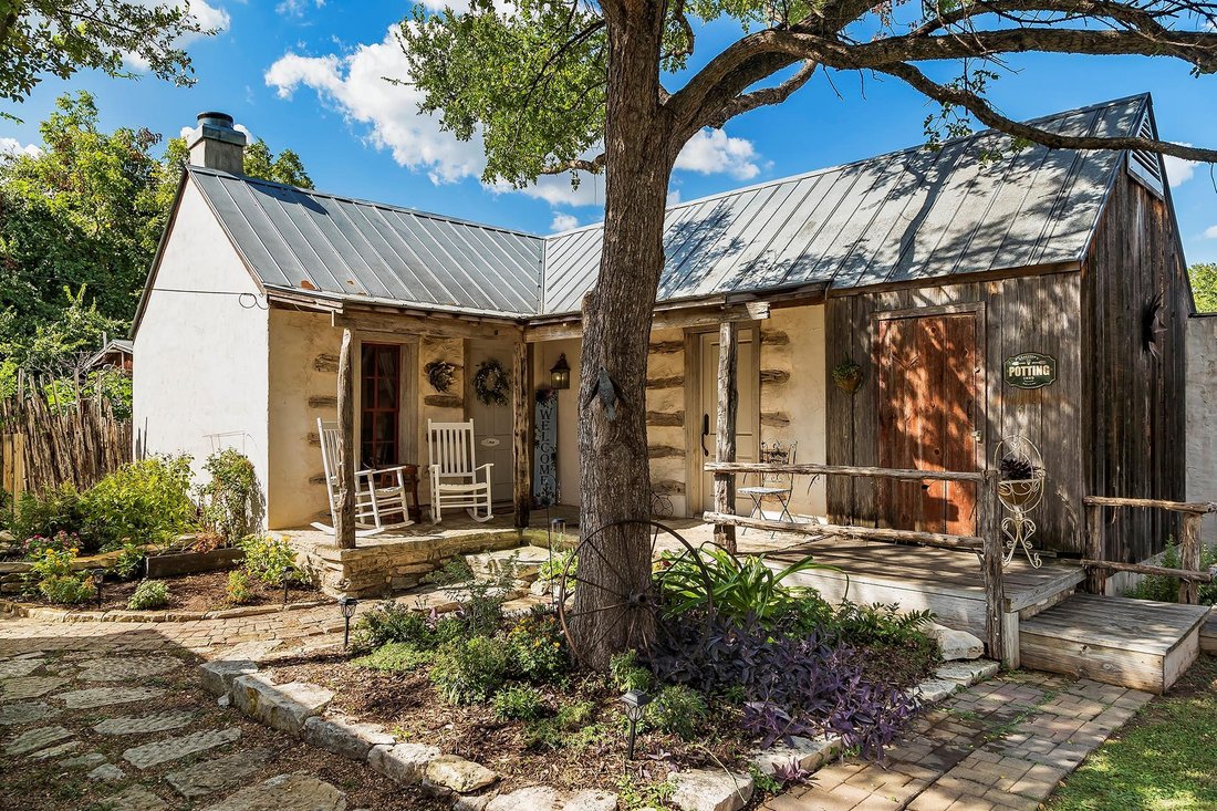 House in Fredericksburg, Texas, United States 5 - 17022402