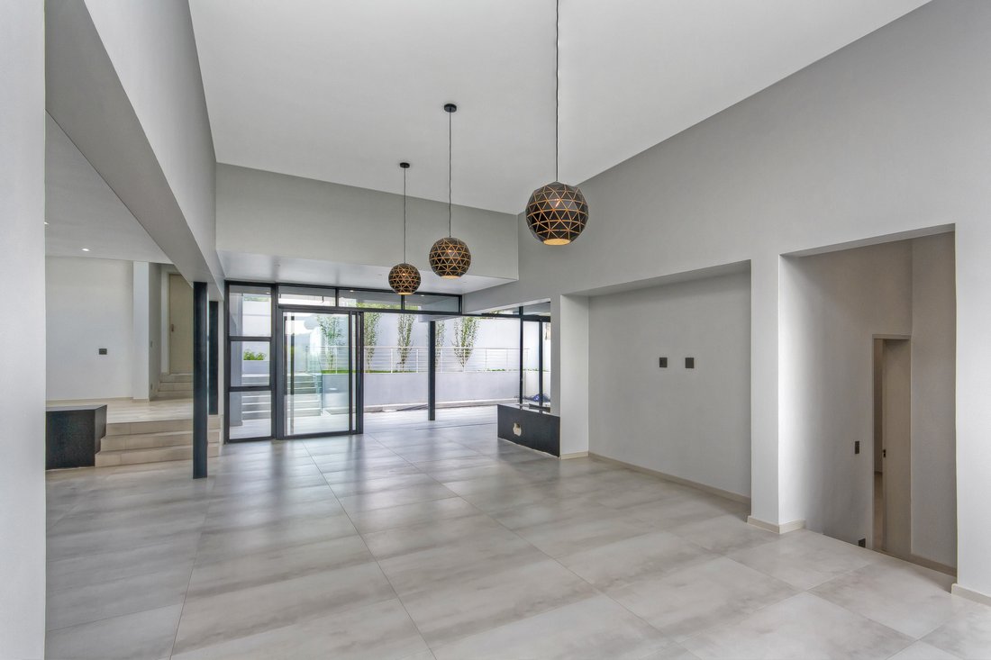 House in Waterfall Country Estate South, Gauteng, South Africa 4 - 17023873