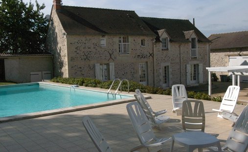 House in Mondion, Nouvelle-Aquitaine, France 1