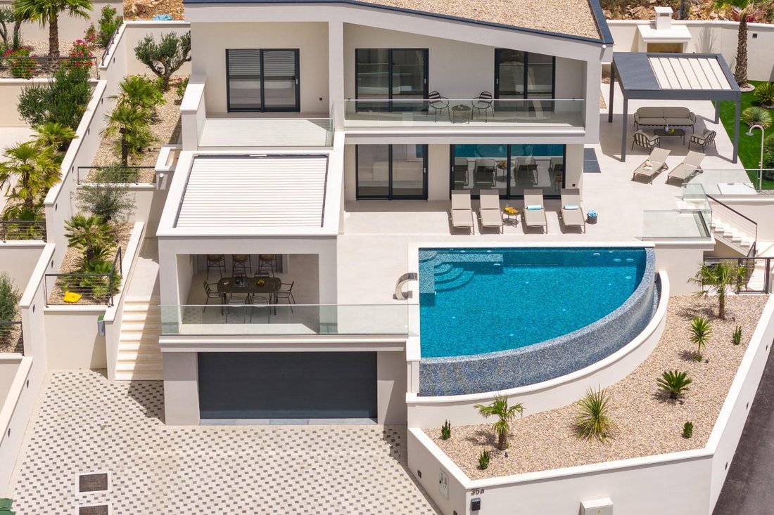 Villa in Grljevac, Split-Dalmatia County, Croatia 1 - 17023552