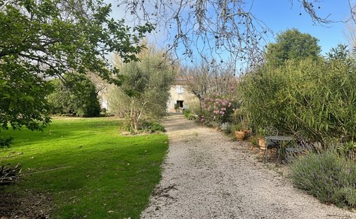Belveze-du-Razes, Occitania, France 1