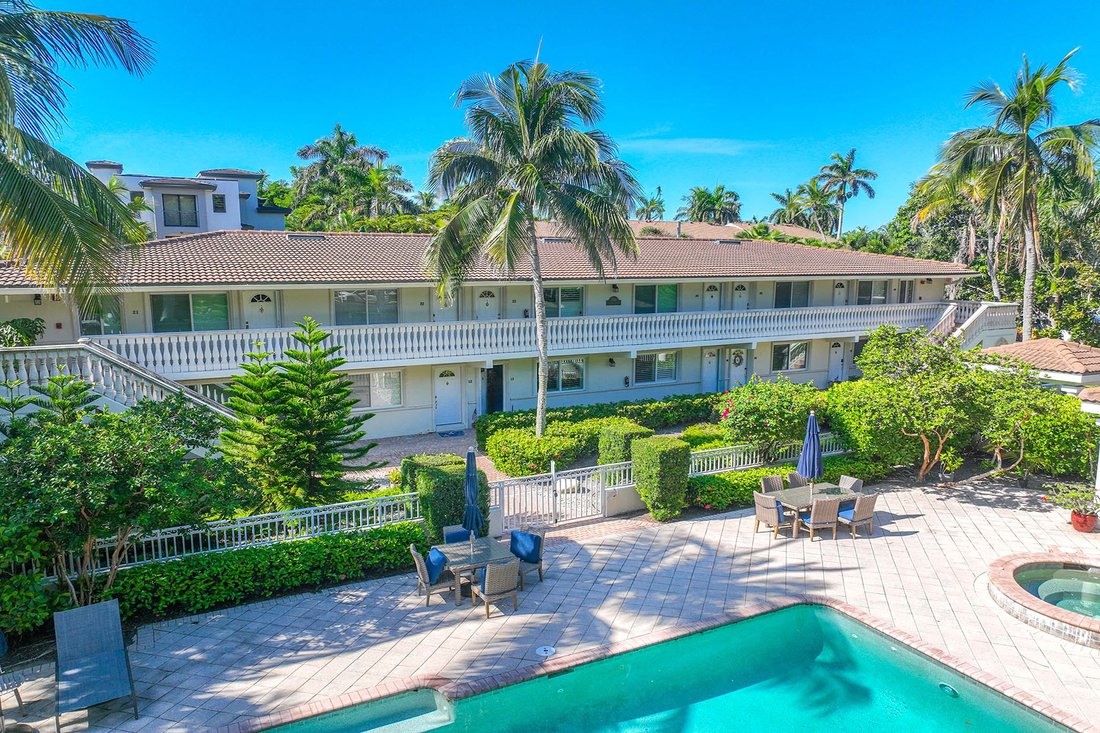Condo in Naples, Florida, United States 4 - 17021168