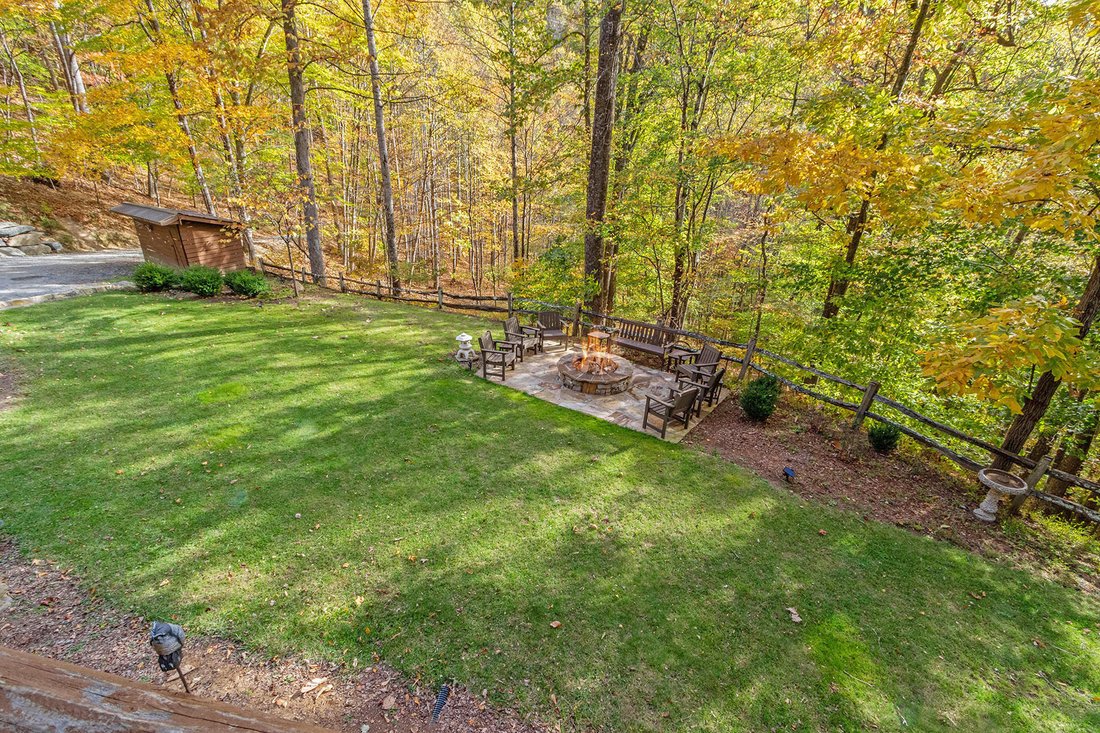House in Mars Hill, North Carolina, United States 5 - 17021839