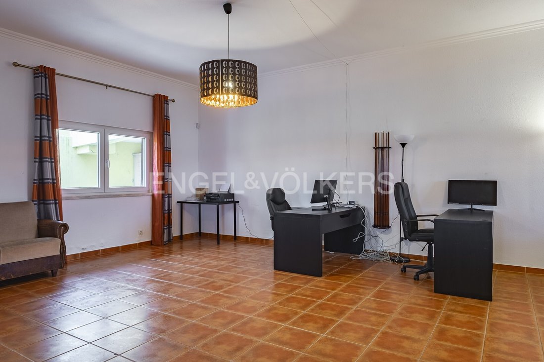 House in Porto Salvo, Lisbon, Portugal 5 - 17020901
