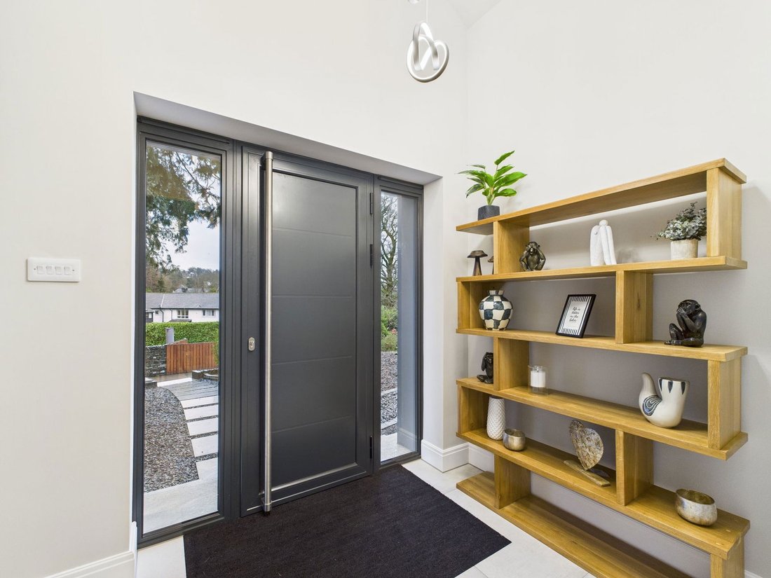 Bungalow in Windermere, England 5 - 15206989