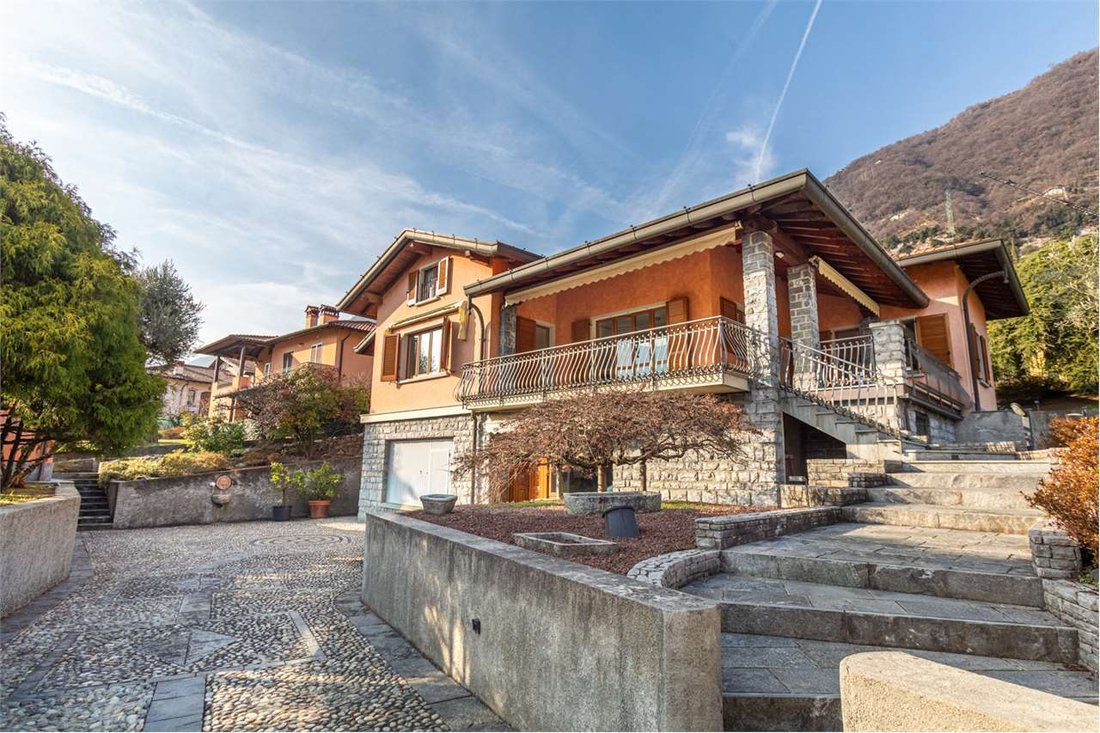 Villa in Tremezzina, Lombardy, Italy 2 - 17023211