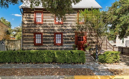 House in Fredericksburg, Texas, United States 1