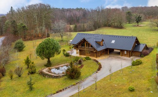 Chalet in Saint-Martin-la-Meanne, Nouvelle-Aquitaine, France 1