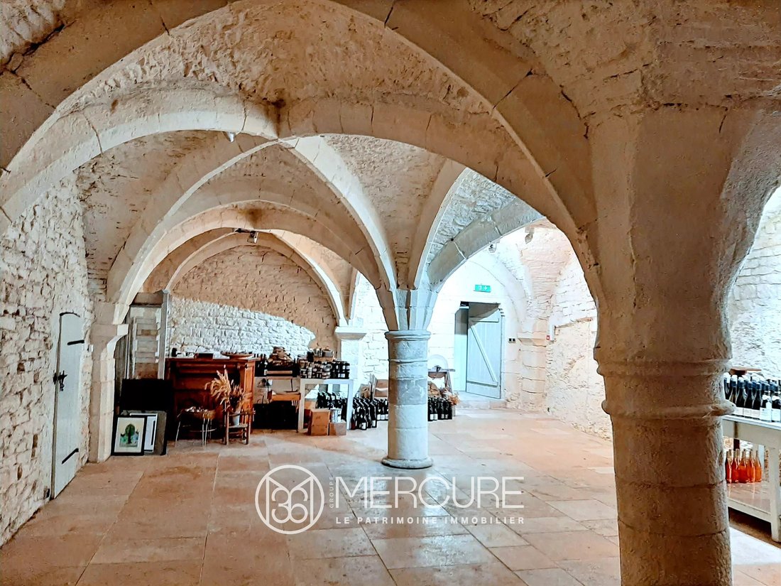 House in Vézelay, Bourgogne – Franche-Comté, France 4 - 15664017