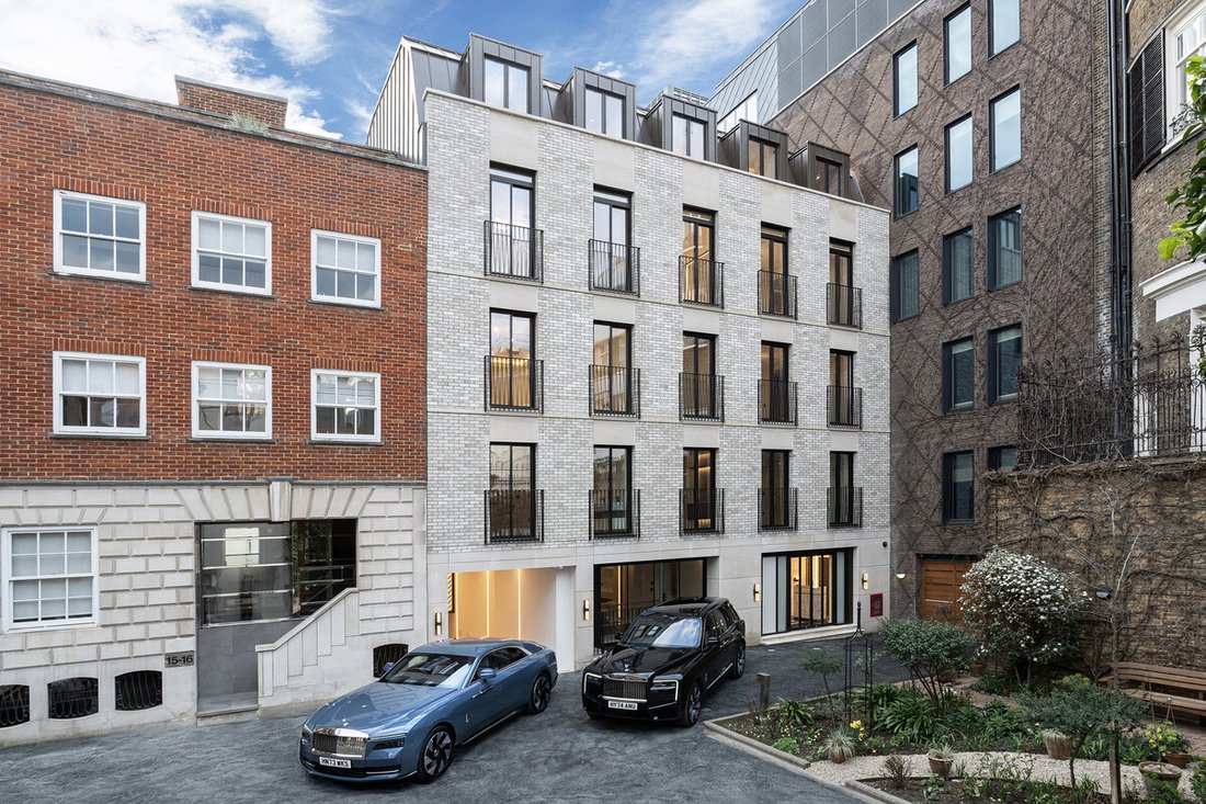 Apartment in Mayfair, Westminster, England 5 - 17023443