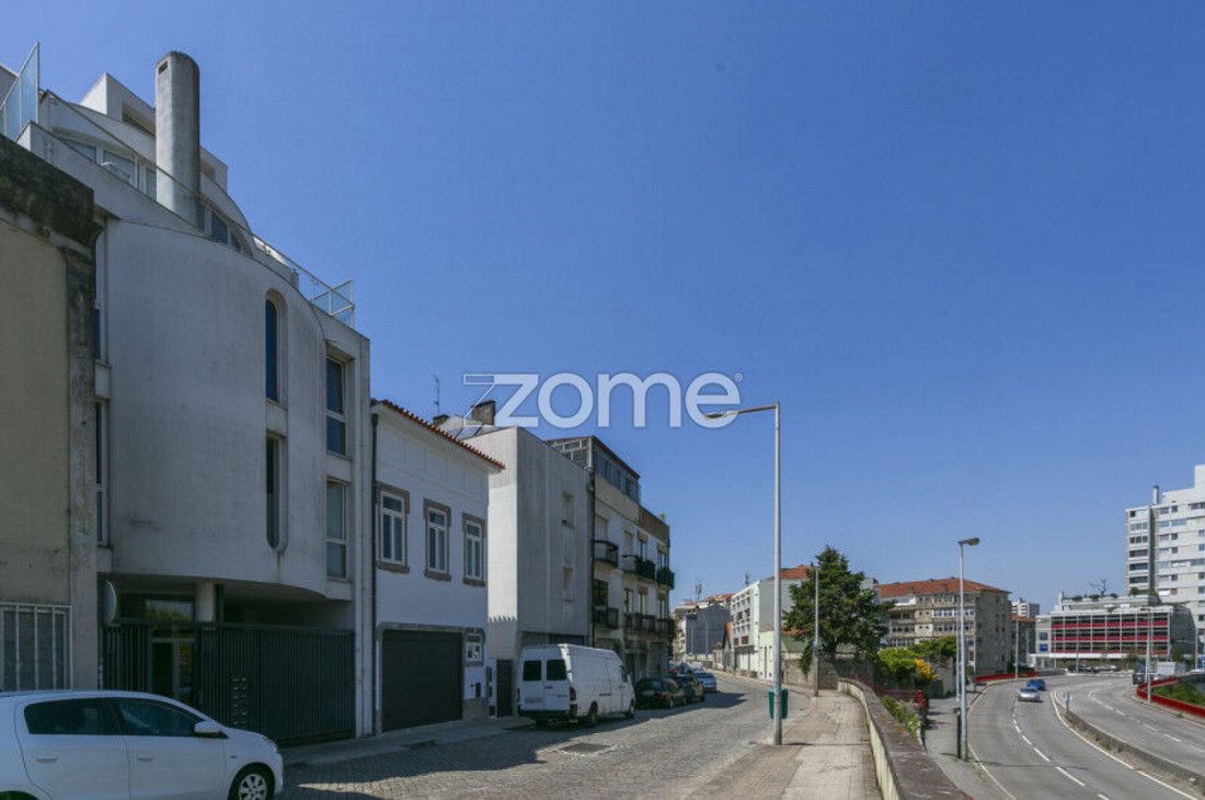 House in Lordelo do Ouro e Massarelos, Porto District, Portugal 1 - 17023892