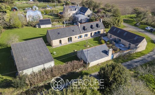 House in Kerarthur-Le Guerdy, Pont-l'Abbé, France 1