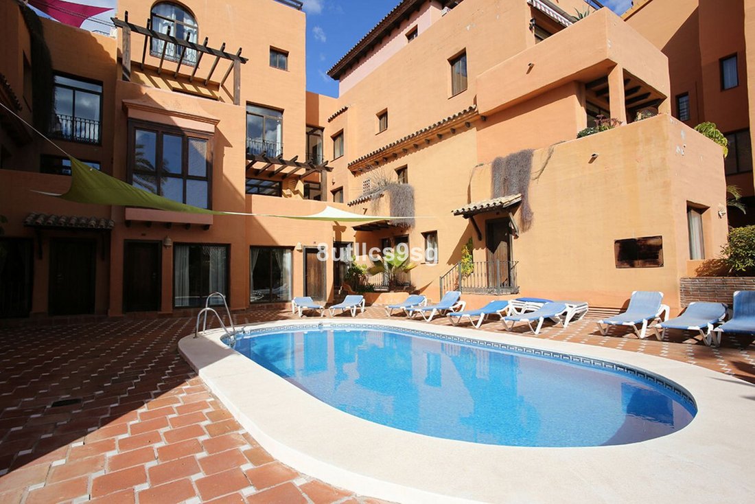 Apartment in Estepona, Andalusia, Spain 1 - 17024894