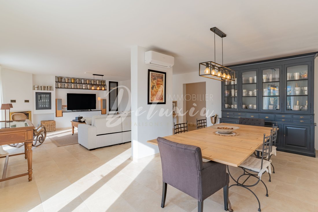 Villa in Les Issambres, Roquebrune-sur-Argens, France 4 - 17023183