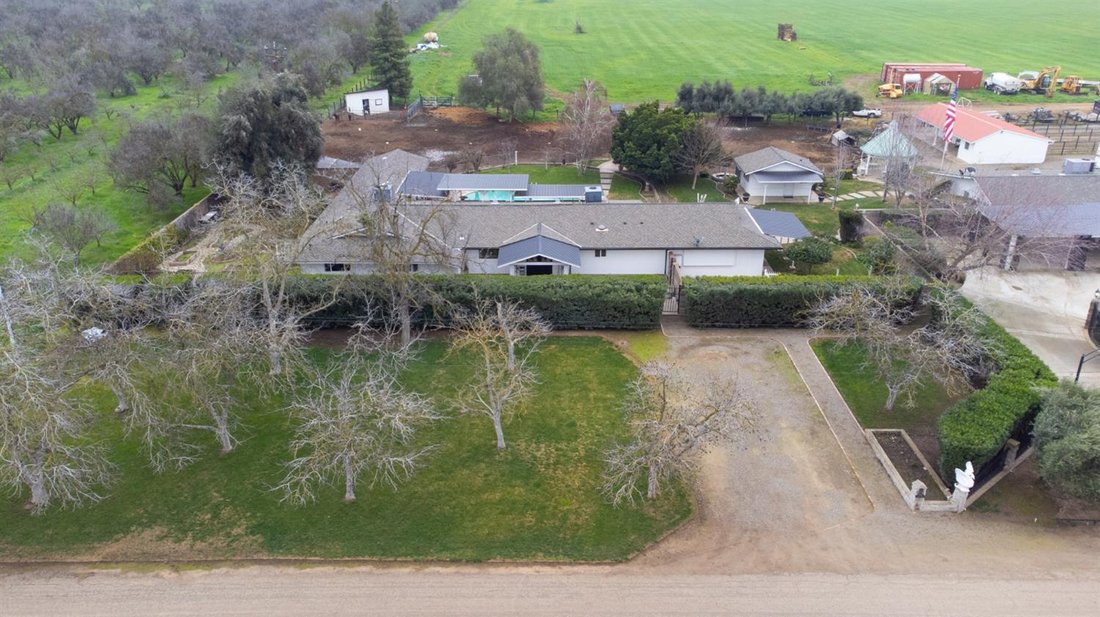 House in Le Grand, California, United States 1 - 17022104