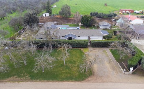 House in Le Grand, California, United States 1