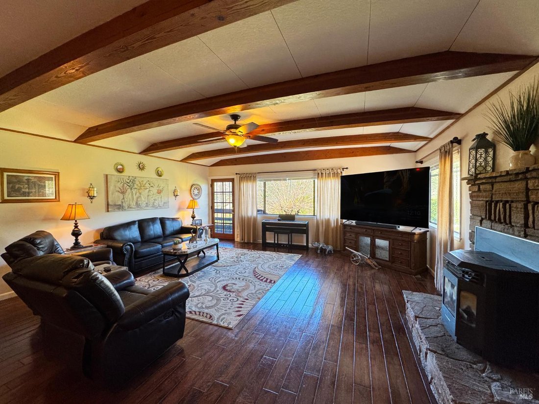 House in Hopland, California, United States 3 - 17021802