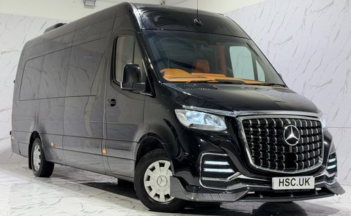 Mercedes-Benz Sprinter 2.0 319 CDI HD Premium Panel Van 5dr Diesel G-Tronic RWD L4 H3 Euro 6 (s/s) ( in Ruislip, United Kingdom 1