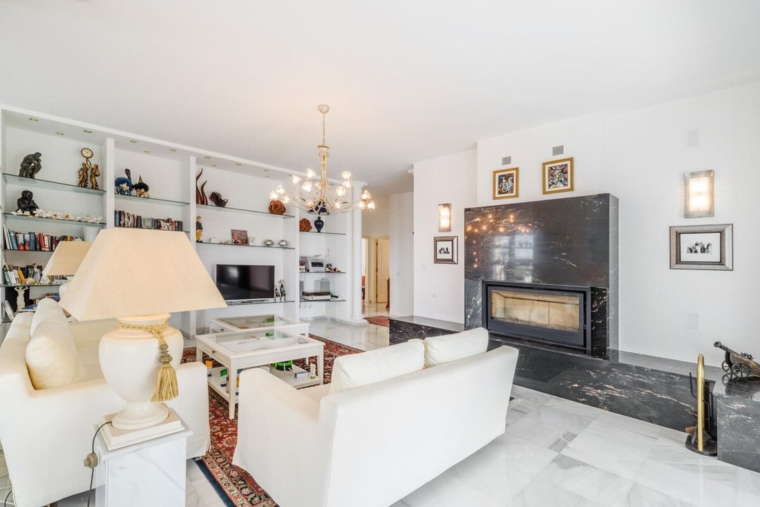 Villa in Estepona, Andalusia, Spain 5 - 17025826
